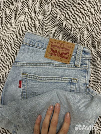 Джинсы levis 501