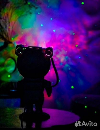 Ночник космонавт