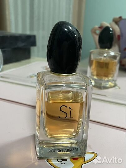 Giorgio armani si и Yves Saint Laurent Black Opium