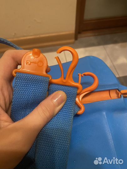 Детский чемодан каталка trunki