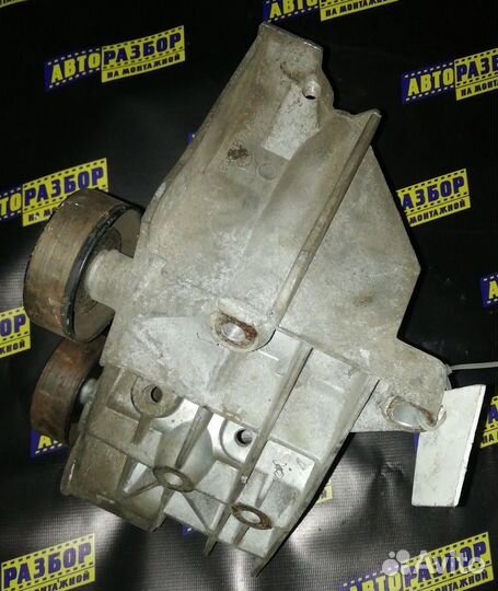 Кронштейн гидроусилителя Форд Фокус 1