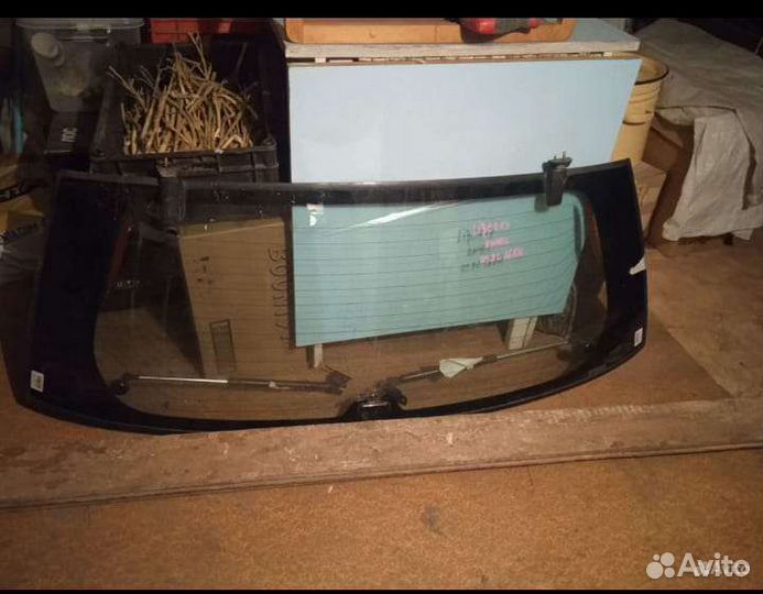 Стекло заднее на нисан либерти