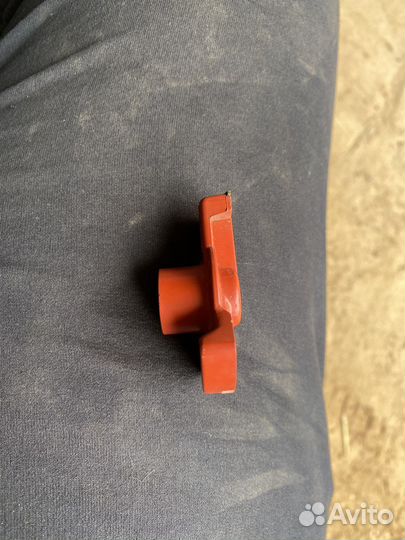 Бегунок Вольво 740 940