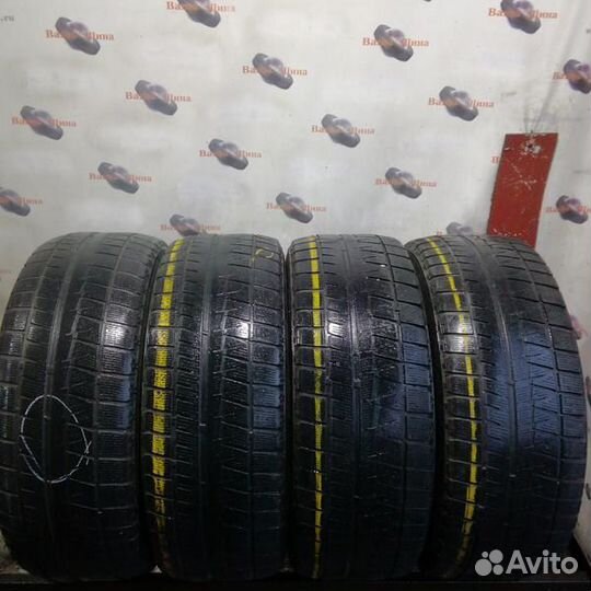 Bridgestone Blizzak Revo GZ 215/55 R16