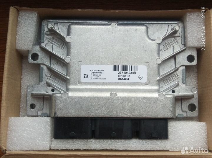 Блок управления двигателем EMS3120 Renault Nissan