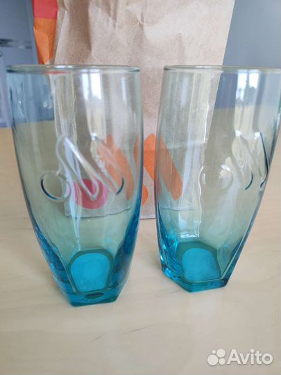 Стакан Макдональдс и вкусно и точка