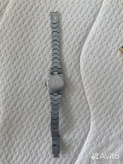 Часы наручные женские