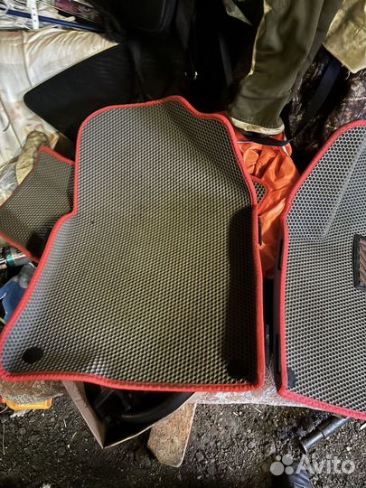 Эва коврики на Beelge x50