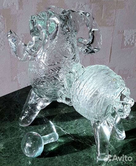 Винтажный хрустальный графин 