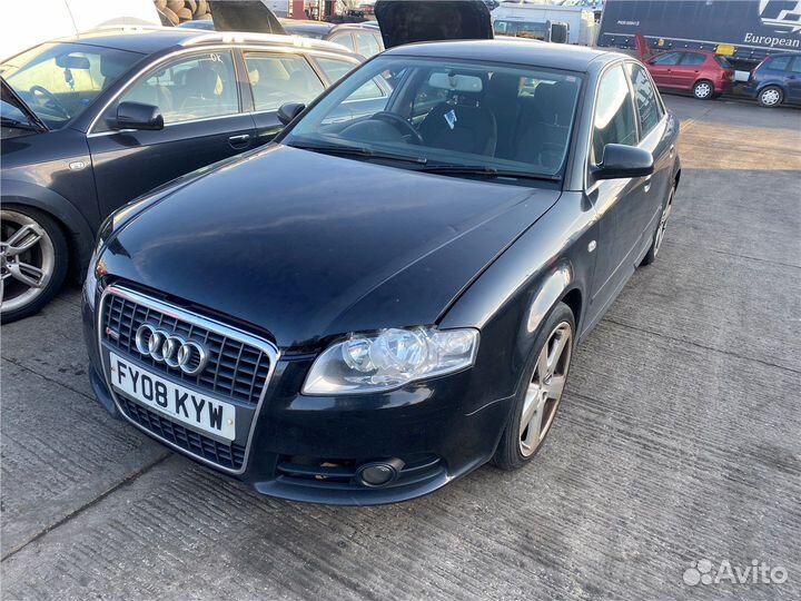 В разбор на запчасти Audi - A4 (B7) 2004-2009