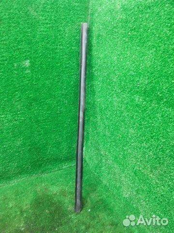 Молдинг стекла передний левый Volvo S40 II 1.6