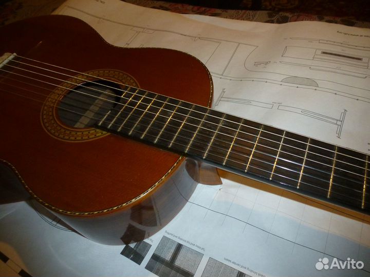 Мастеровая семиструнная гитара