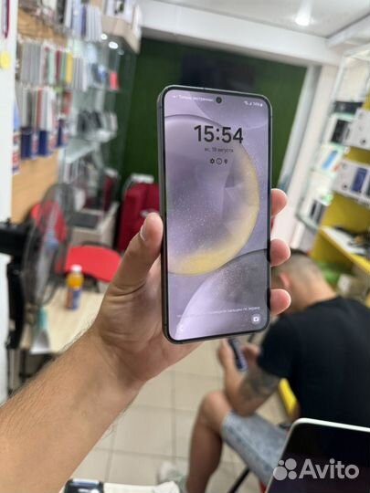 Samsung Galaxy S24, 8/512 ГБ
