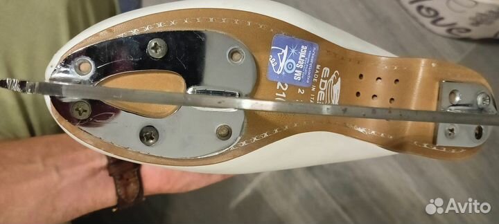 Коньки фигурные