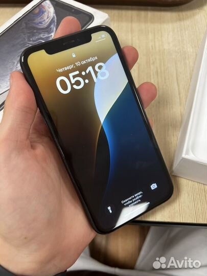 iPhone Xr, 64 ГБ