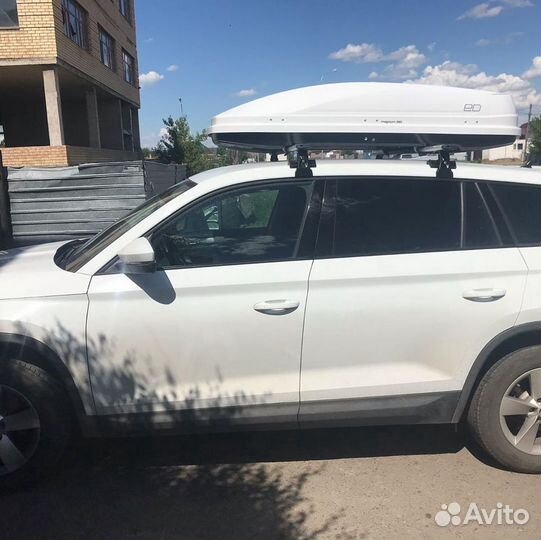 Автобокс Евродеталь 390 белый карбон на Tucson
