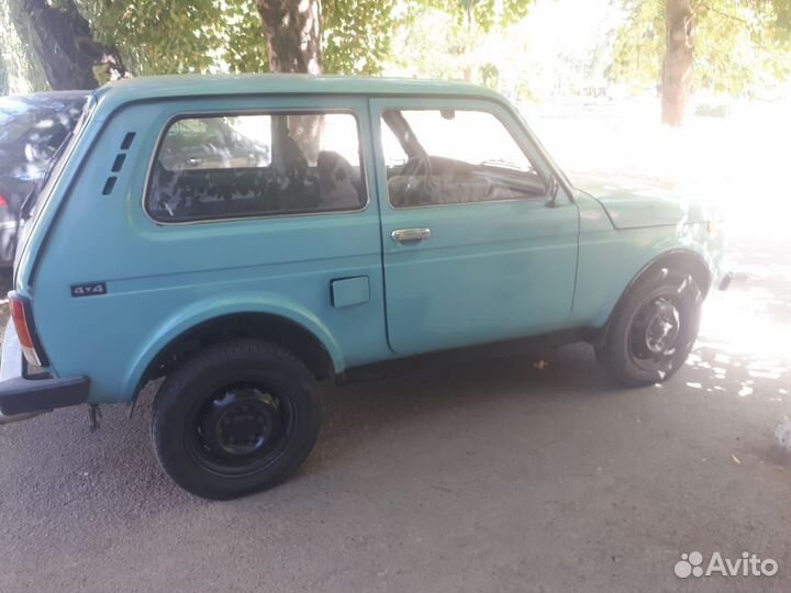 LADA 4x4 (Нива) 1.7 МТ, 2000, 100 000 км