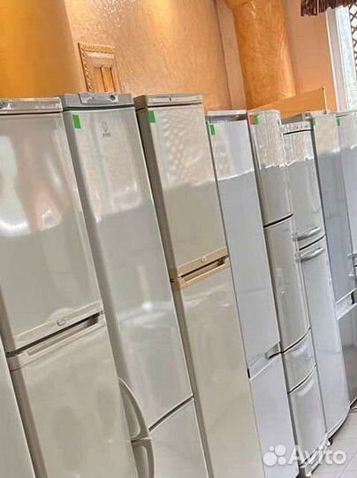 Холодильник бу ariston AEG bosch vestel