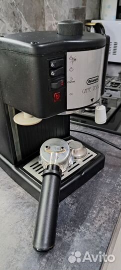 Кофеварка рожковая delonghi