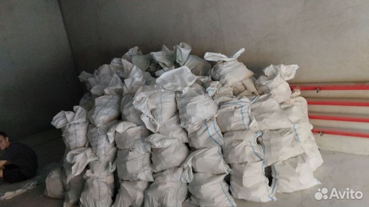 Грузчики / грузоперевозки / переезды /доставка