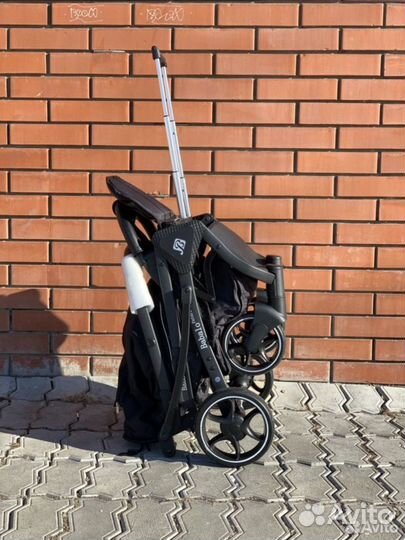 Коляска прогулочная baballo