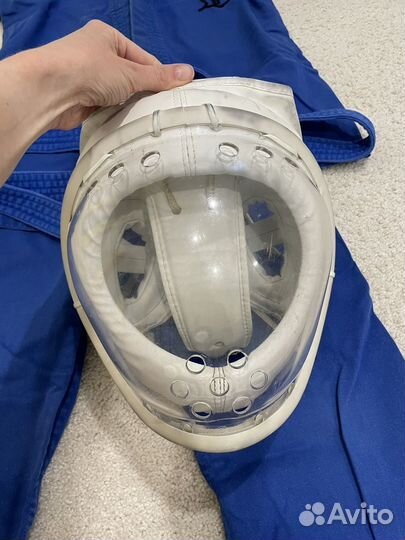 Шлем защитный для спорта