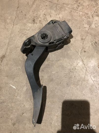 Педаль газа Suzuki Grand Vitara TD54W