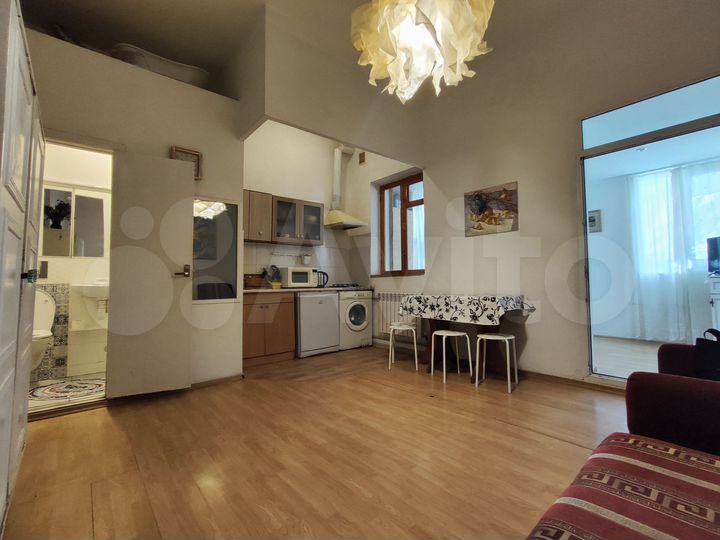 2-к. квартира, 30 м², 2/2 эт.