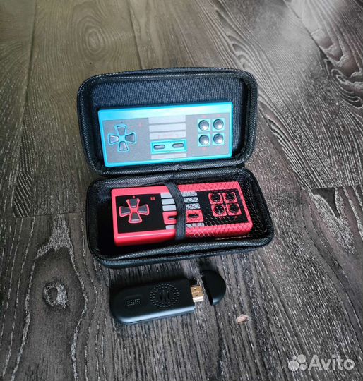 Беспроводная приставка денди hdmi (new) с кейсом