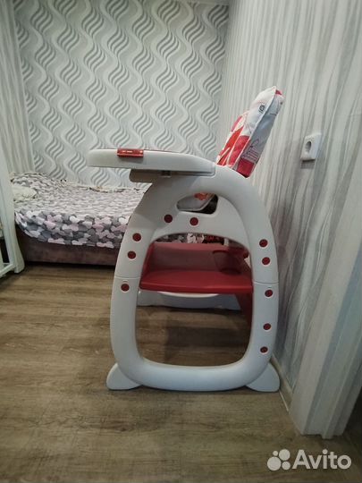 Стул для кормления