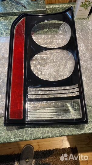 Стекло фонаря заднего Discovery 3-4