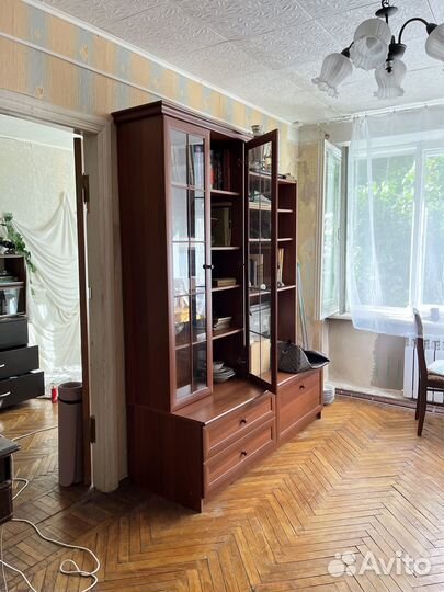 Стеллаж с дверцами бу