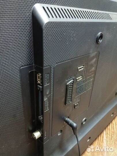 Телевизор Samsung UE32J4000AK