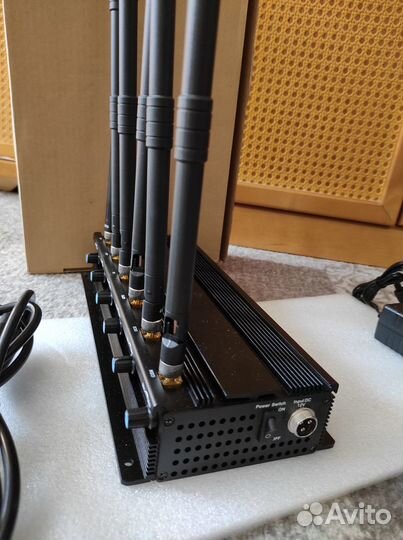 Блокиратор(глушилка) сотовой связи