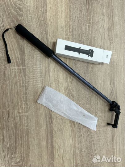 Монопод xiaomi mi selfie stick wired