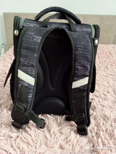 Школьный рюкзак