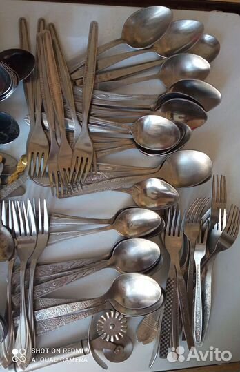 Столовые приборы 150 шт. одним лотом