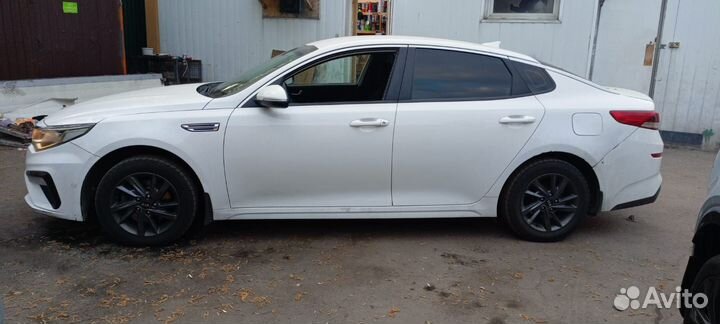 Kia Optima 2.0 AT, 2019, 260 000 км