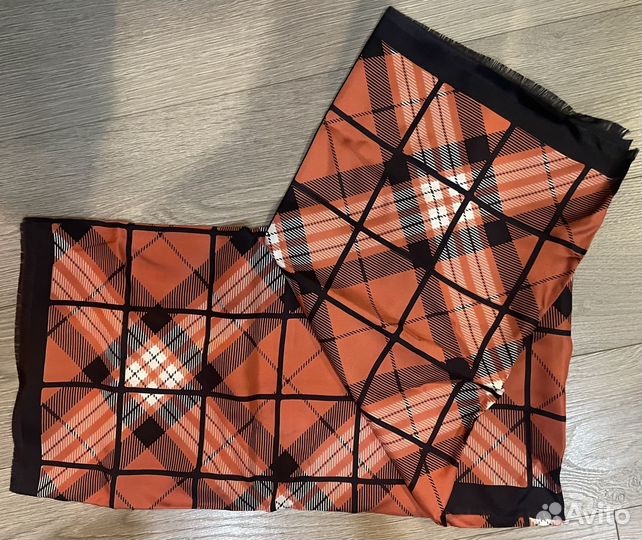 Платок палантин Leo Ventoni