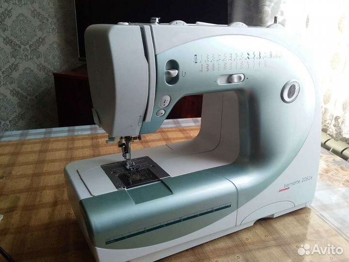 Швейная машина Bernette for Bernina