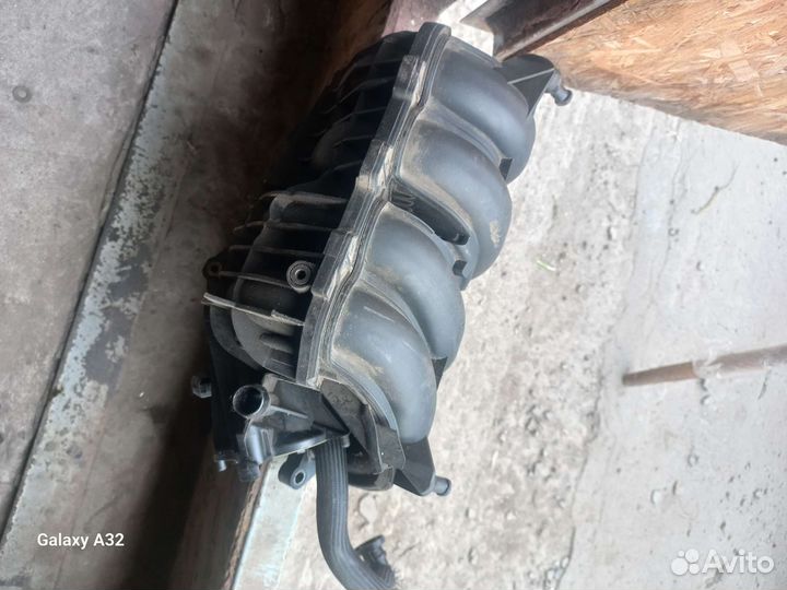 Впускной коллектор 1,6 ep6 peugeot citroen