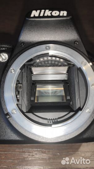 Зеркальный фотоаппарат nikon D3100