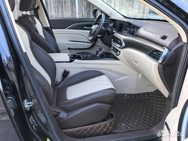 FAW Bestune T77 1.5 AMT, 2021, 32 000 км