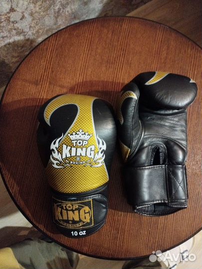 Продам боксёрские перчатки top king boxing