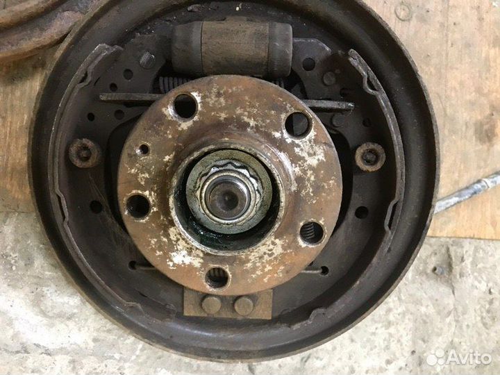 Барабан тормозной задний Skoda Fabia 2 хетчбек 1.2