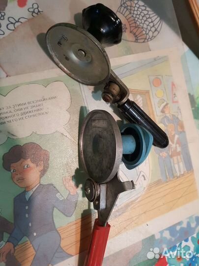 Закаточная машинка для жестяных банок