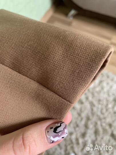 Пиджак бежевый Bershka