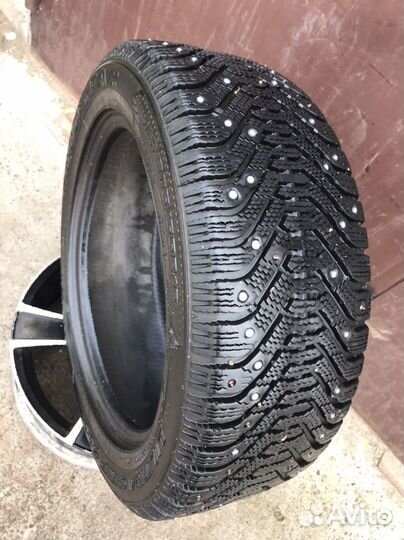 Goodyear UltraGrip 500 205/55 R16