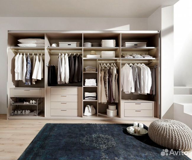 Шкаф распашной