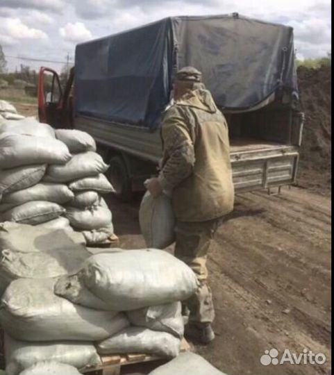 Навоз в мешках
